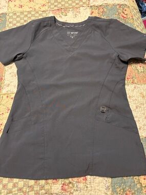 Women's V-Neck Scrub Top- Navy XS
